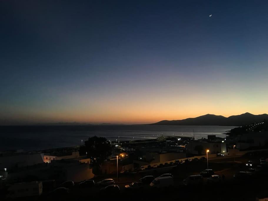 Ferienwohnung Luxury Sea View Puerto del Carmen  Exterior foto
